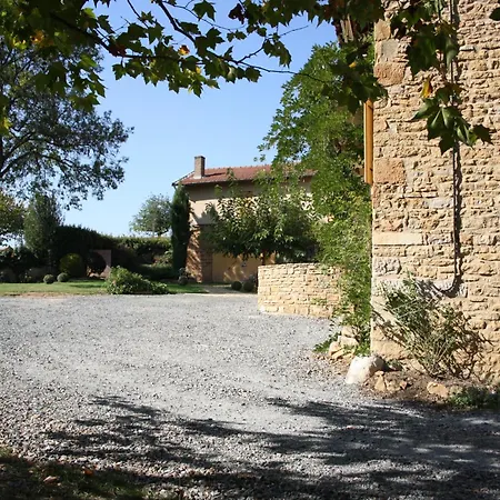 Bed and Breakfast Le Vallon Des Ronzieres 3*