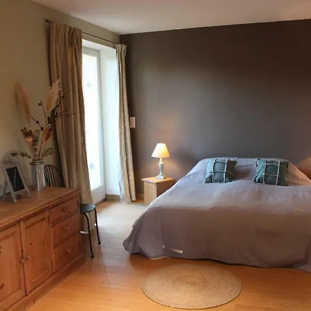 Bed and Breakfast Le Vallon Des Ronzieres 3*